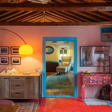 Richea Hideaway, Stone & Hidden Beaches *