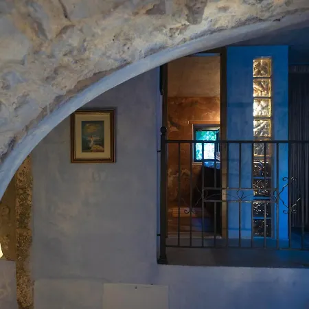 Richea Hideaway, Stone & Hidden Beaches Holiday home Kouloureika