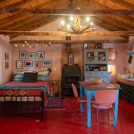 Richea Hideaway, Stone & Hidden Beaches * Kouloureika