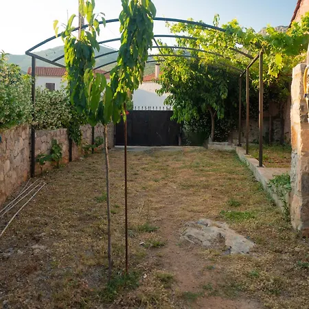 Holiday home Richea Hideaway, Stone & Hidden Beaches Kouloureika